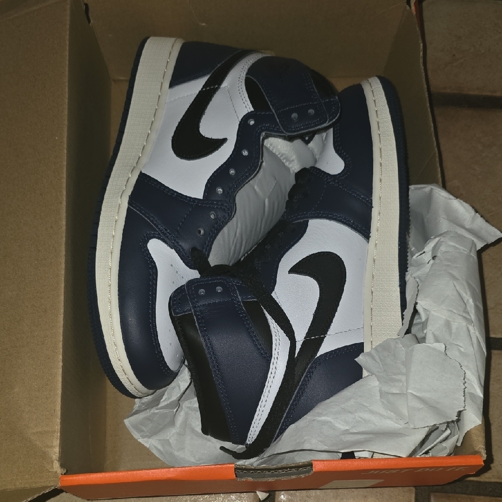 Nike Jordan Midnight Navy And Black 7y
